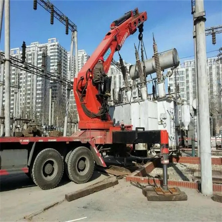 封丘就近吊车出租|工地厂房吊装设备租赁|24小时高效响应