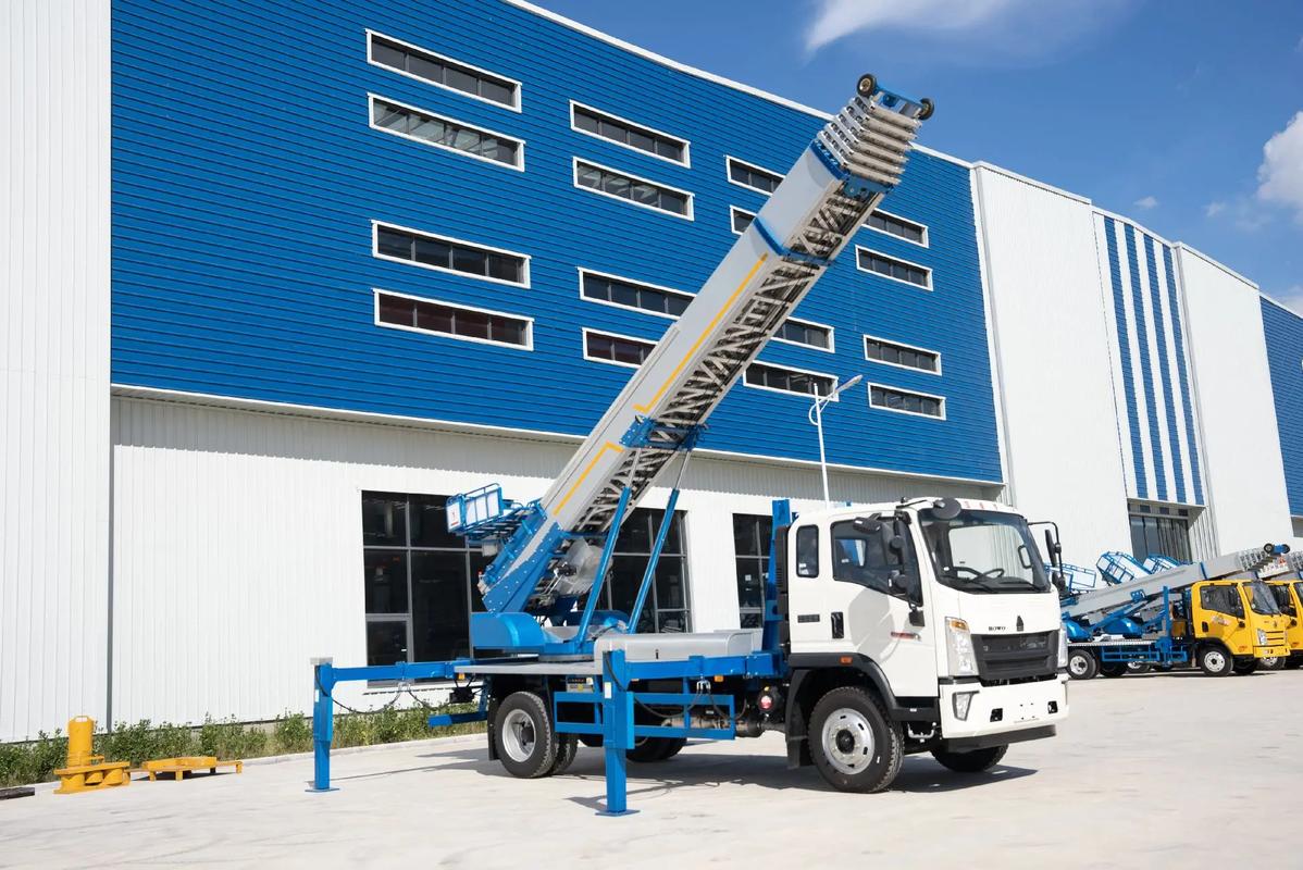 封丘小型云梯车上料车租赁多少钱