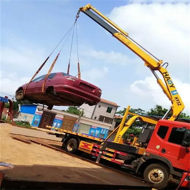 封丘吊车救援小汽车怎么吊