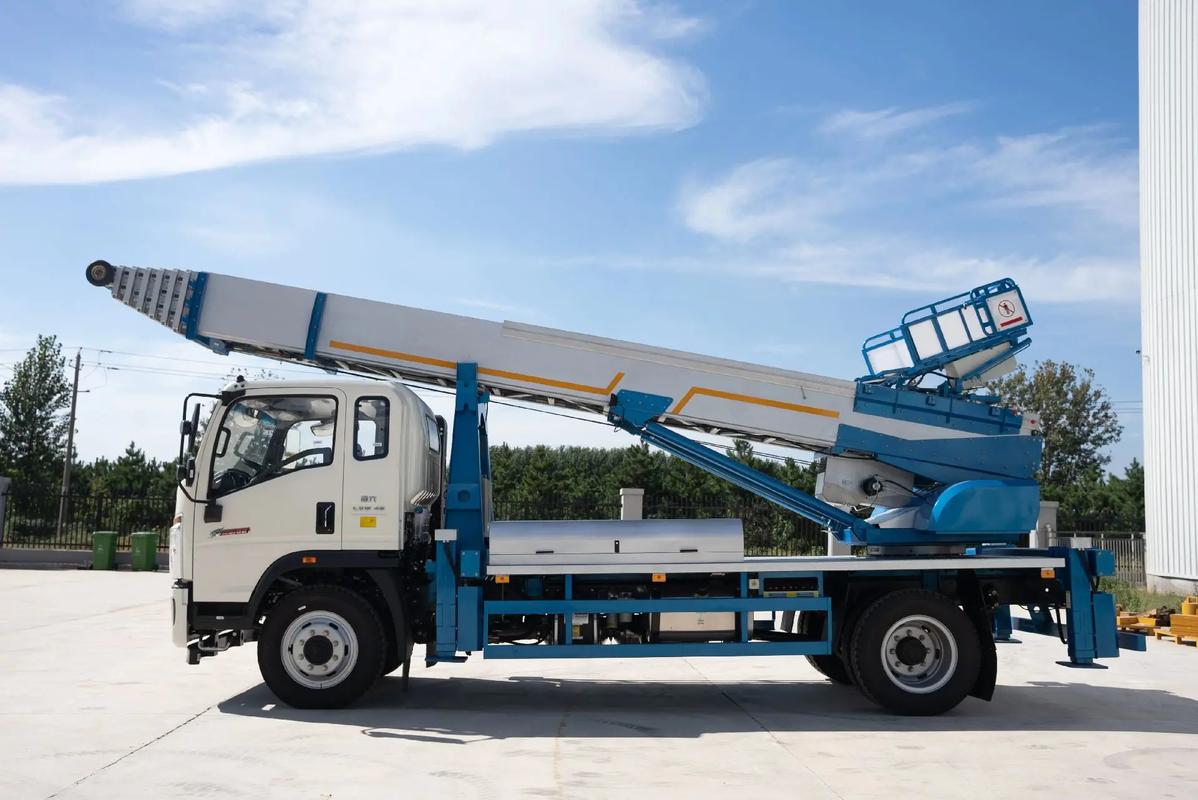 封丘云梯上料车租赁费用